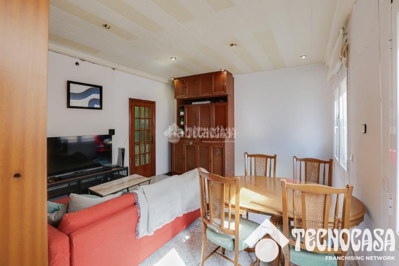 Foto 6cf2019e-57bc-4675-994a-8346c92a6371. Piso  en venta en Barceloneta Barcelona