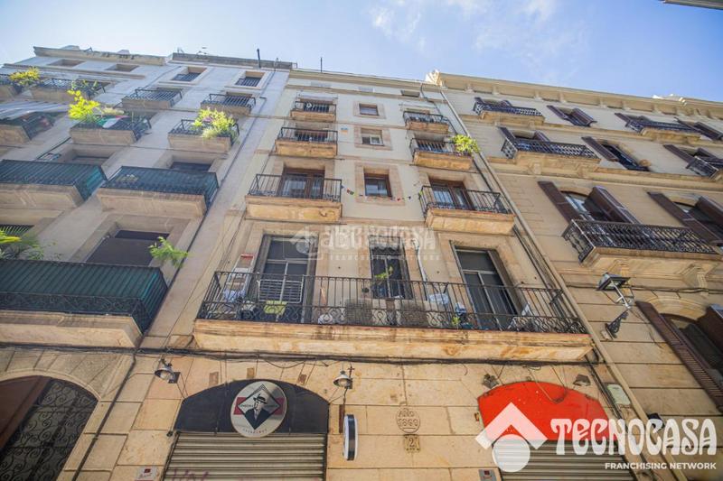 Foto fab5677f-1b1a-4e8b-85a2-a63a4aec5d0e. Appartamento in St. Pere - Sta. Caterina - El Born Barcelona