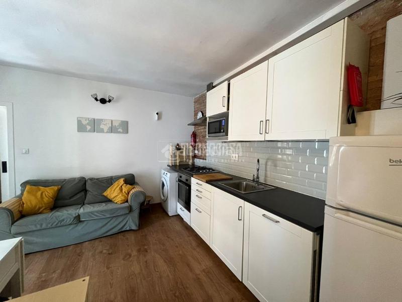 Foto 7c863f6d-78a4-4522-87ff-552815221756. Rent flat in Barceloneta Barcelona