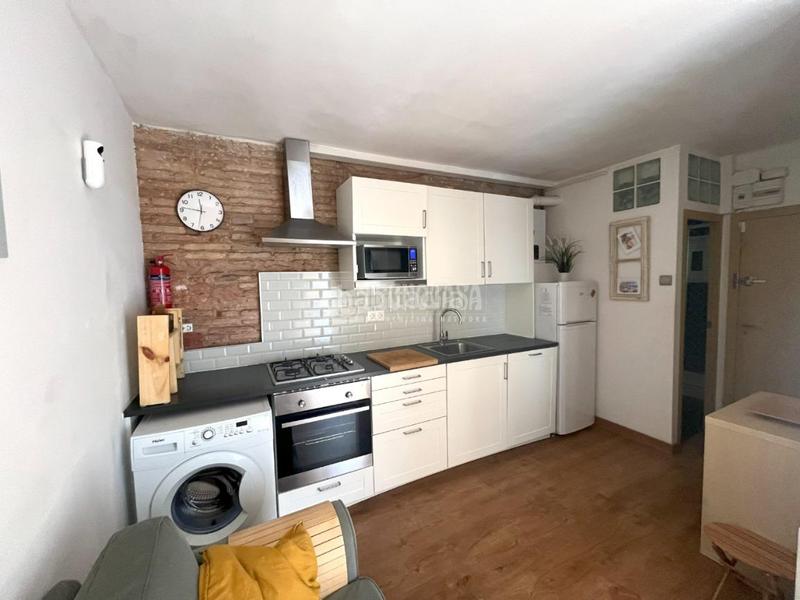 Foto 90a0b7c4-5702-4ae6-852b-be5a8e99730c. Rent flat in Barceloneta Barcelona