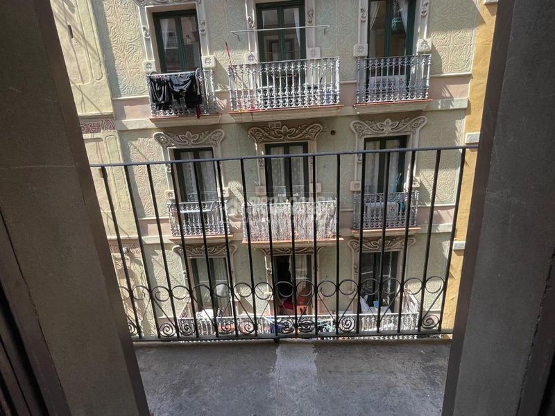 Foto 9091c47f-3b86-4a4c-a3d3-f22f64708f40. Pis a Barceloneta Barcelona