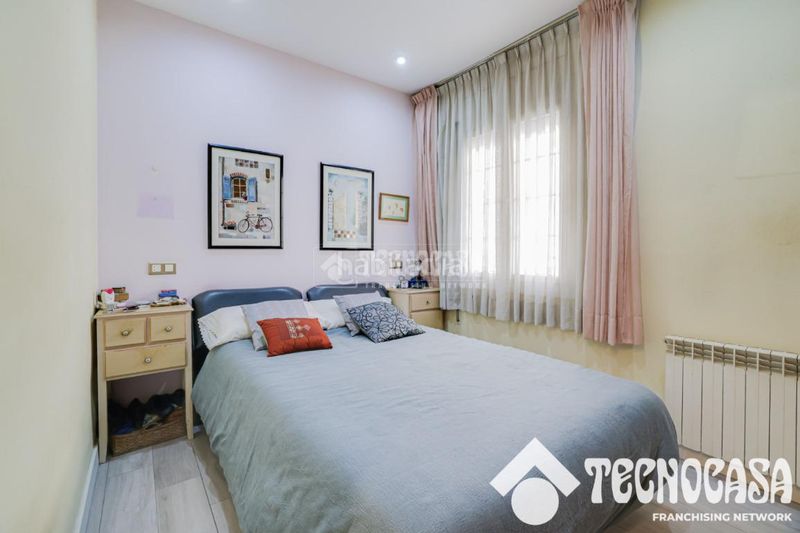 Foto ac0d2287-99f2-411e-be7b-df5f49eb2edf. Pis a Barceloneta Barcelona