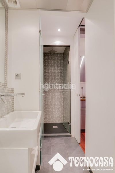 Foto f269594d-c96b-43a8-acdf-68eb81ce5a0d. Pis a Barceloneta Barcelona