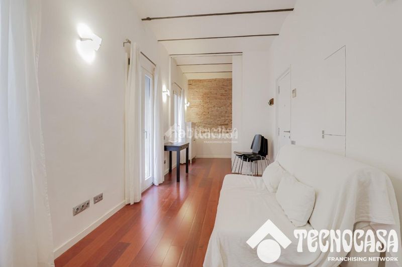 Foto f61f6bca-da22-4cbd-af55-3a63d93a1135. Pis a Barceloneta Barcelona