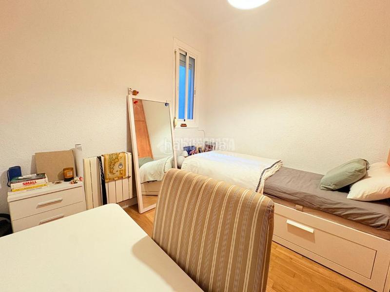 Foto ee728a75-df71-4e8b-a1bb-f988518a6302. Etagenwohnung mit heizung in La Nova Esquerra de l´Eixample Barcelona