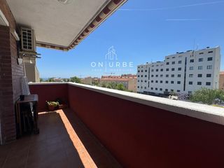 Pis  Cantabria. Onurbe grup  piso en venta  badalona