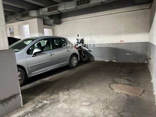 Posto auto in Calle Aragó