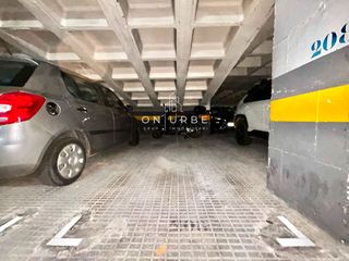 Car parking in Rocafort