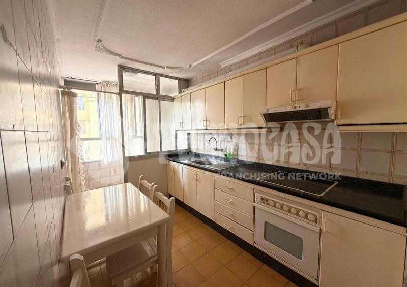 Foto 5568fa80-b114-4927-9653-4b7a636c5aab. Appartamento in La Feria Palmas de Gran Canaria (Las)