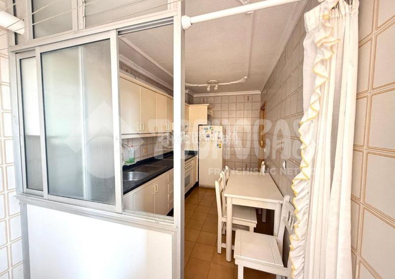 Foto c3b6d41d-19c3-44fd-9aec-f880e2a08d40. Appartamento in La Feria Palmas de Gran Canaria (Las)