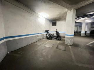 Parking voiture à Porta. Boxplaza de garaje en venta en barcelona