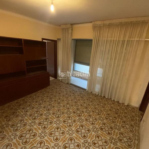 Foto 8e3d5940-a939-4503-94bc-f94dce05b420. Piso  en venta en La Guineueta Barcelona