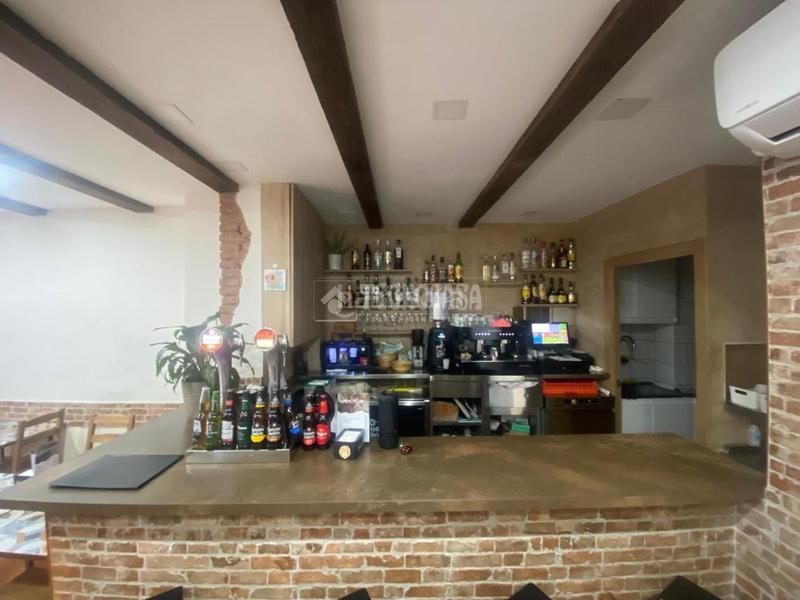 Foto 238e6cea-29b2-468d-9c19-762a48718bd0. Locale commerciale in Porta Barcelona