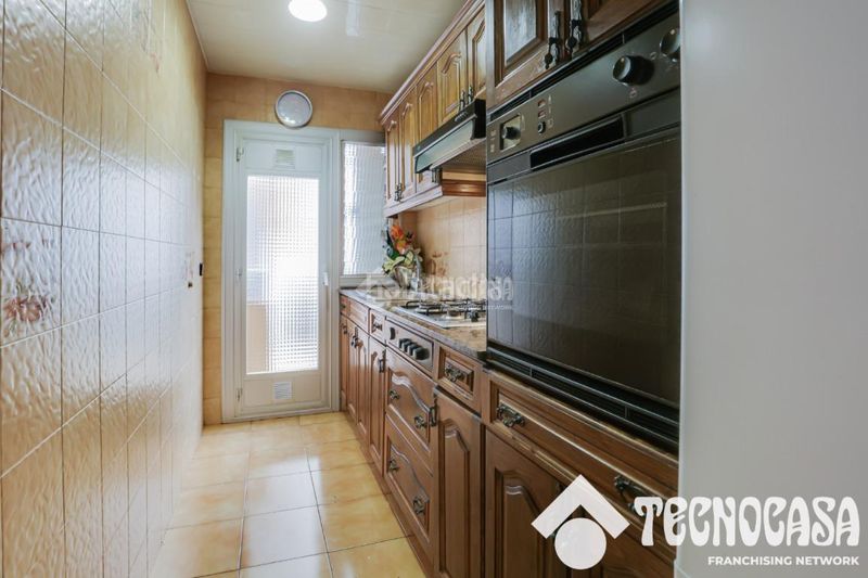 Foto dc33b9bb-7e16-49bd-81fb-deed04b4cbbf. Pis a Porta Barcelona