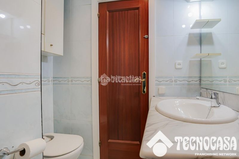 Foto ee78d5b6-8a74-4b03-8873-a291d0f129c7. Pis a Porta Barcelona