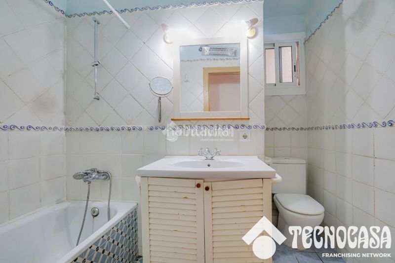 Foto fba61af2-15a2-4ca6-bd4f-ec3b10d00527. Pis a Porta Barcelona