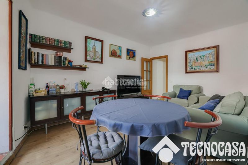 Foto ffbd0416-d9d9-40ea-9cfc-5d97594c01bb. Pis a Porta Barcelona
