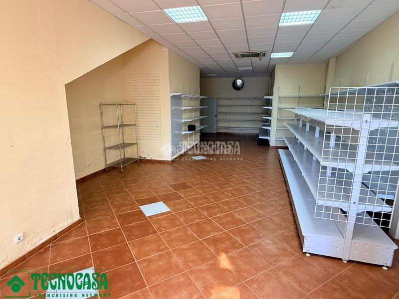 Foto 48b69910-f71d-4ac9-a15a-4a58c07ad2d0. Lloguer local comercial amb calefacció a Magán