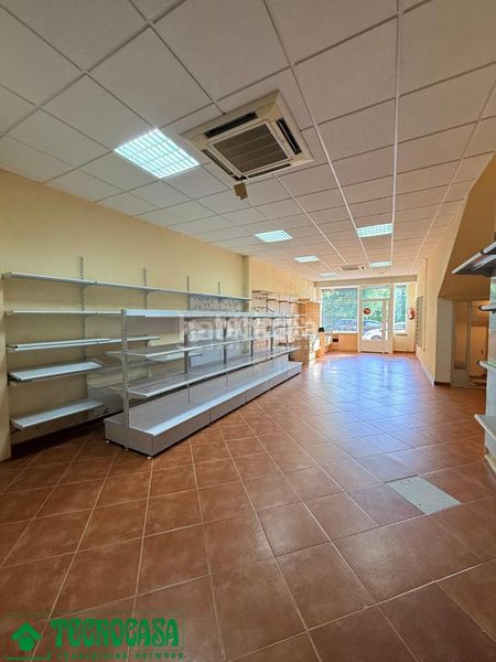 Foto fe0a4034-d837-4c57-afa5-0c26b28f78a0. Lloguer local comercial amb calefacció a Magán
