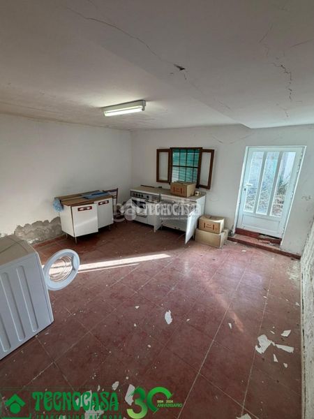 Foto 50b47925-3ff2-48b4-af3c-4097059d4993. Casa  en venta en Mocejón