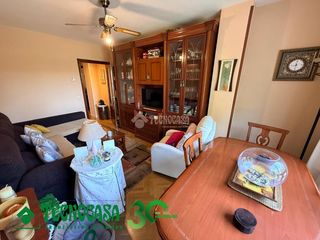 Flat in Santa Bárbara. Piso en venta en toledo
