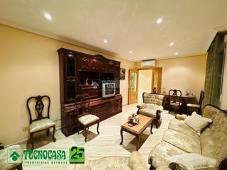 Etagenwohnung en Magn. Piso en venta en magn