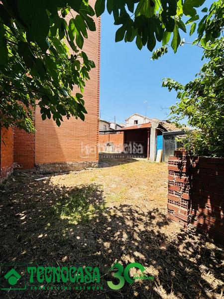 Foto a5c4f5c4-5e02-4777-b467-42a1398b54f8. Terreny residencial a Casarrubios del Monte