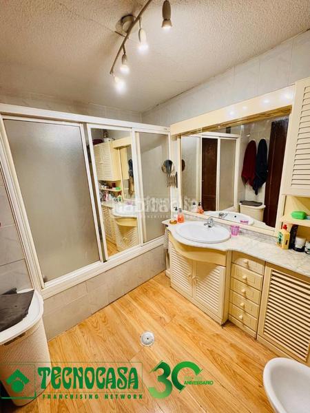 Foto 98f926a8-5f51-427a-8046-f5e3db81c1b0. Appartamento con riscaldamento in Santa Bárbara Toledo