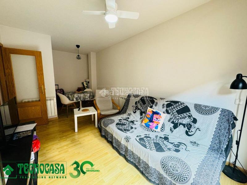 Foto b29f1433-fef0-4ae6-9439-241dfb650a71. Piso  en venta en Magán
