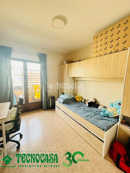 Foto b0048d42-408b-40b7-9c2c-77d9ae0c8036. Piso  en venta en Magán