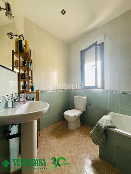 Foto c9b90e93-8ef3-42a2-9bd5-b06c7c276552. Piso  en venta en Magán