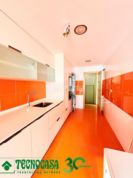 Foto b3279d74-781a-46b7-9e44-de7f9f23737f. Casa pareada casa en venta en Ajofrín