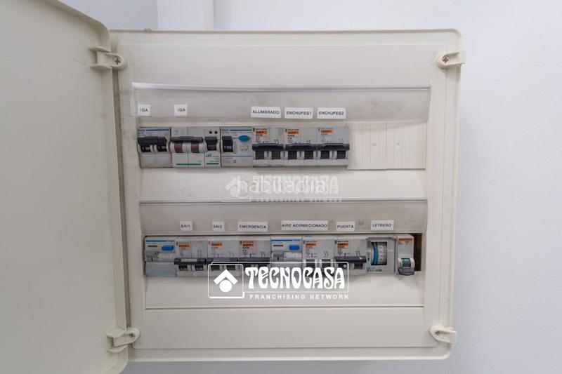 Foto e08918f5-b61c-4e0d-b794-471c81508e29. Oficina amb calefacció a La Sagrera Barcelona