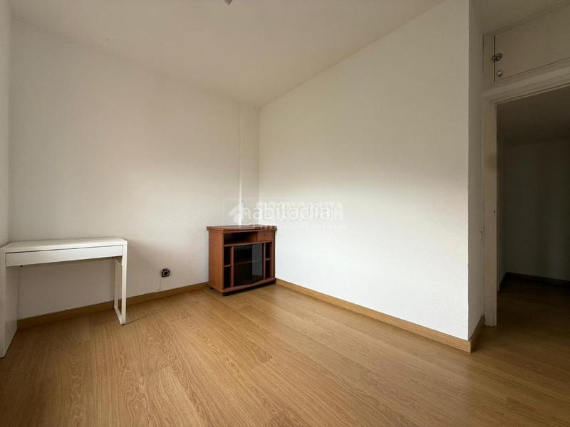 Foto 5c42ec87-edad-47da-a41a-5c048369bf3c. Piso  en venta en La Sagrera Barcelona