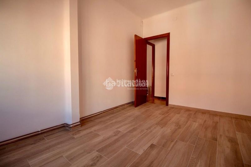 Foto 4b767c75-fa33-4ee1-94e6-e3d0435b7978. Pis amb calefacció a La Sagrera Barcelona