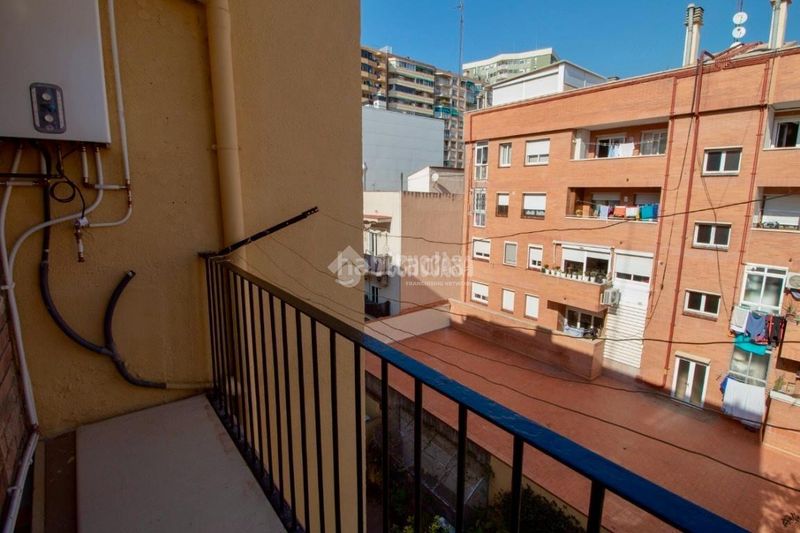 Foto ad751584-9786-4a71-8212-8cd7cc1ee4d8. Pis amb calefacció a La Sagrera Barcelona