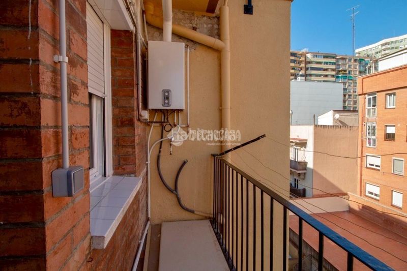 Foto ec6ca929-9b96-44a1-ba43-002169b1a6df. Pis amb calefacció a La Sagrera Barcelona