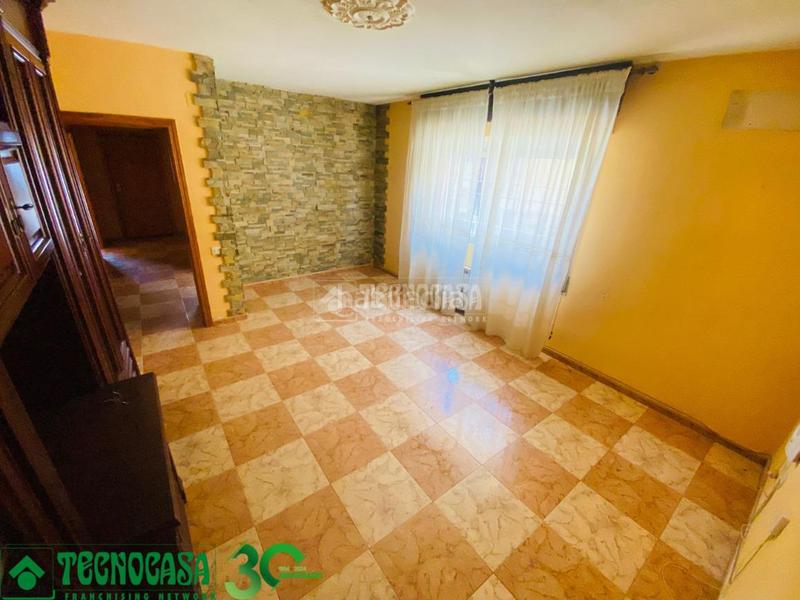 Foto 0e59f72d-d306-481a-abe0-41bba4bdba7d. Casa pareada casa en venta en Polán