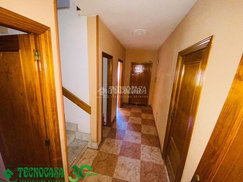 Foto 6bb148e7-a13d-40c6-aa78-08386ac1ae75. Casa pareada casa en venta en Polán