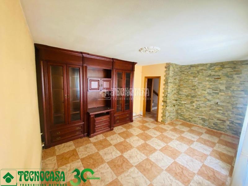 Foto 91d4c192-abce-4b57-a9b5-b238c617328e. Casa pareada casa en venta en Polán