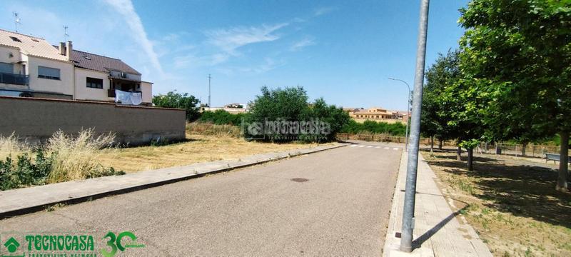Foto 0498a477-d970-460d-96be-5ce6a50c1f38. Terreny residencial a Mora