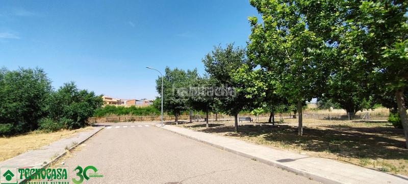 Foto 0fad9ea9-2d70-4aaf-8076-bfd79002e641. Terreny residencial a Mora