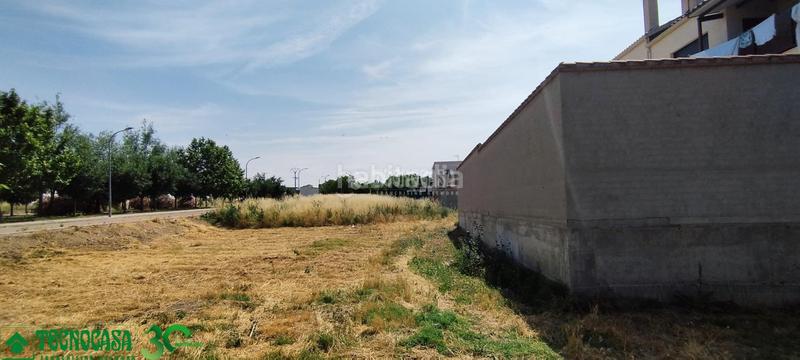 Foto 8e500140-f9cd-4726-977c-c5493e7979de. Terreny residencial a Mora