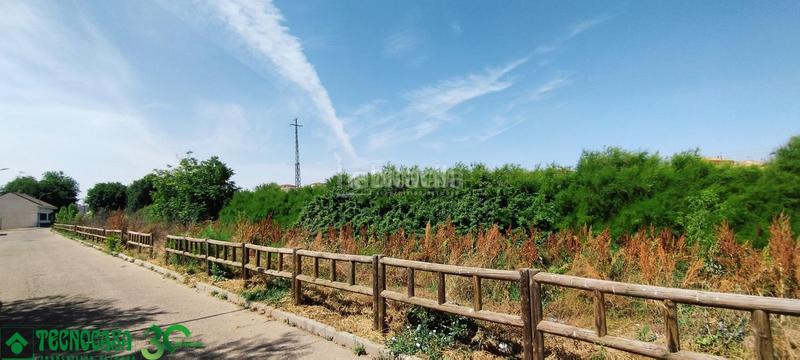 Foto bf971073-9f69-4fb9-8360-f47e49eb5e47. Terreny residencial a Mora