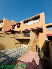 Miete Doppelhaus in Buenavista-Valparaíso-La Legua. Casa en alquiler en toledo