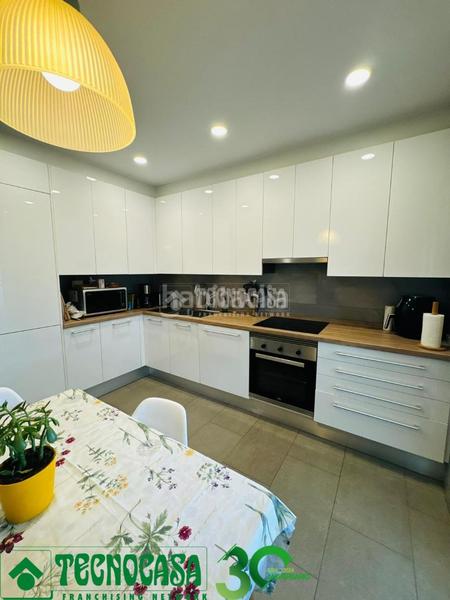 Foto 2a9193fb-3a0b-4bab-9228-294b31207668. Casa a Buenavista-Valparaíso-La Legua Toledo