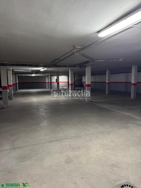 Foto b8d4264c-9d8f-4617-9b0f-029fd3f55201. Parking coche boxplaza de garaje en venta en Polán