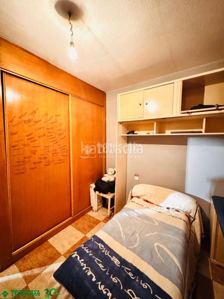 Foto 02e8ff40-138b-4da5-a2ba-ba9ac9b624a7. Casa aparellada amb calefacció a Burujón