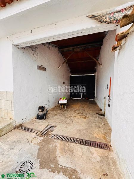 Foto a2e79967-eda1-4197-8ce3-c26f711826f4. Casa aparellada amb calefacció a Burujón