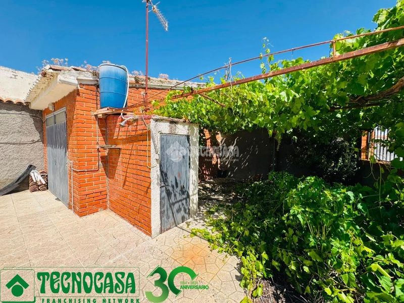 Foto b8de1743-29e8-402a-bd36-be466067d86e. Terreny residencial a Polán